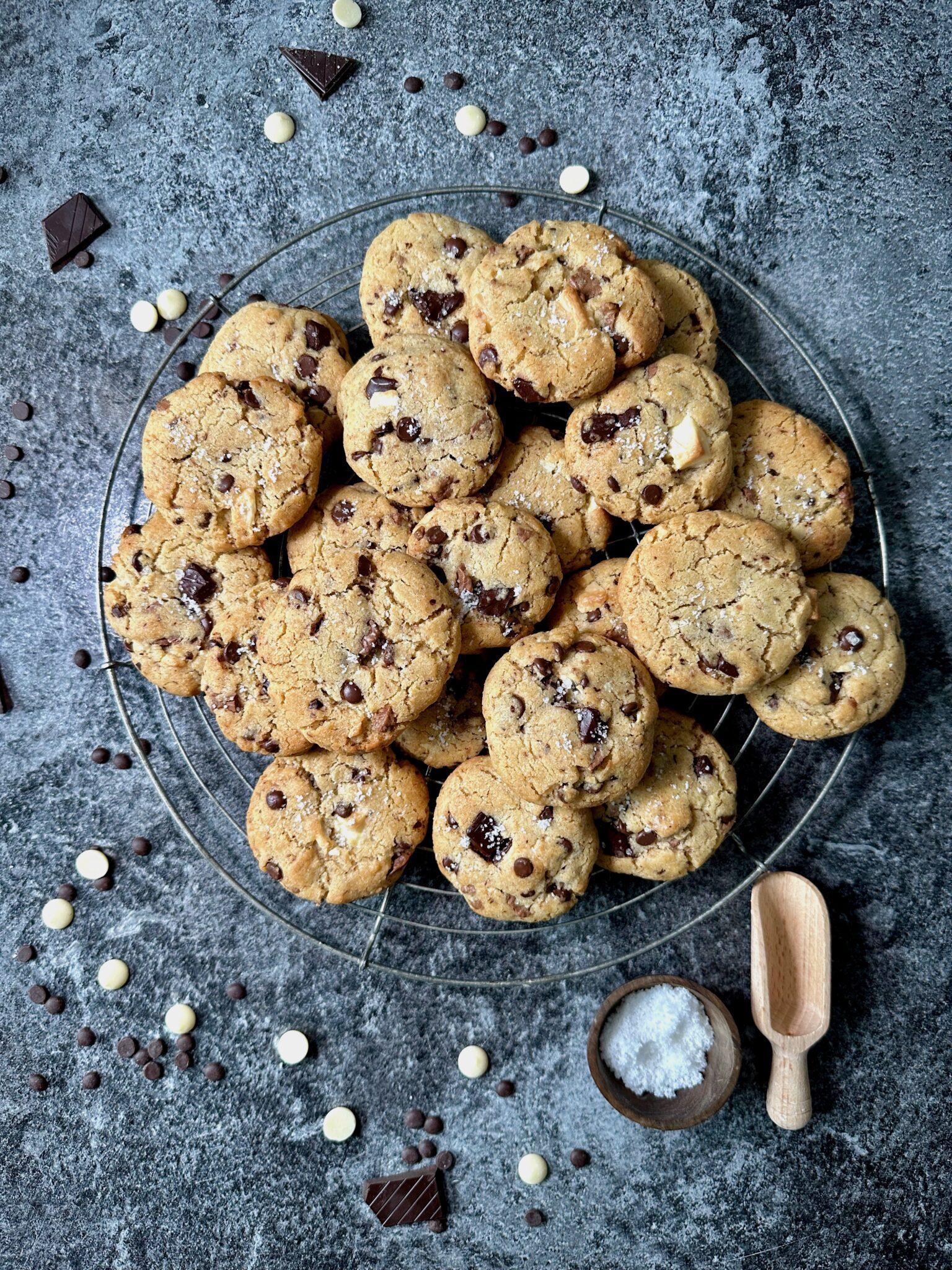 Triple Chocolate Chip Cookies mit gebräunter Butter - Full Pantries