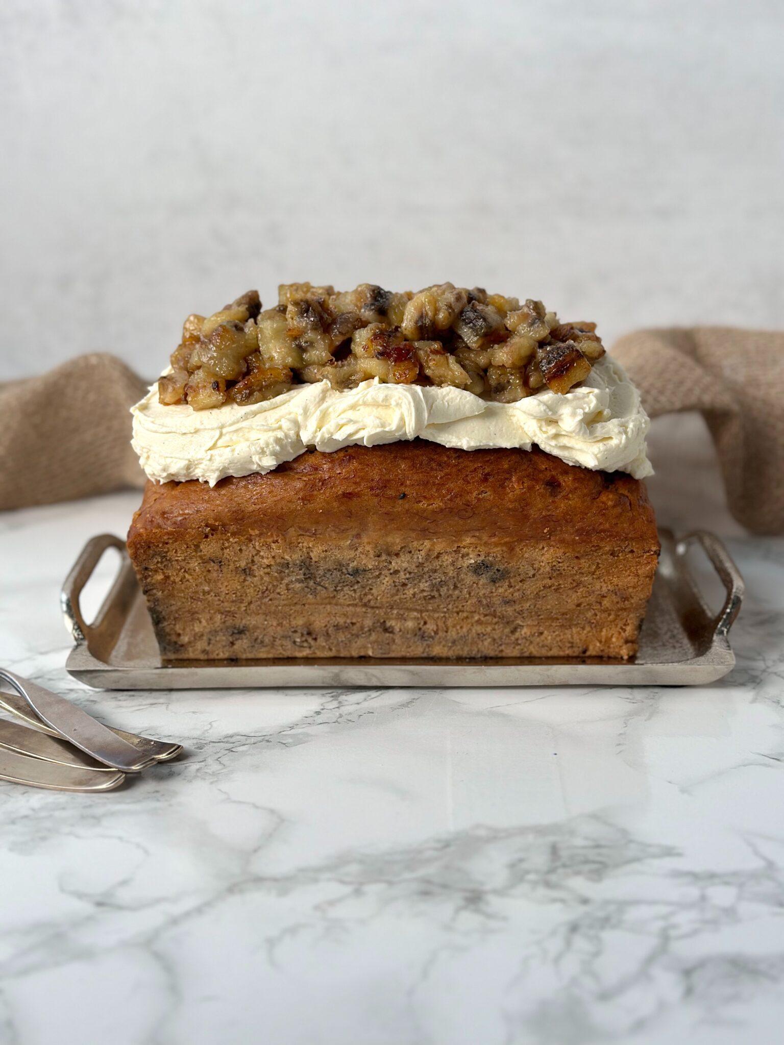 Bananenbrot mit Mascarponecreme und karamellisierten Bananen - Full ...